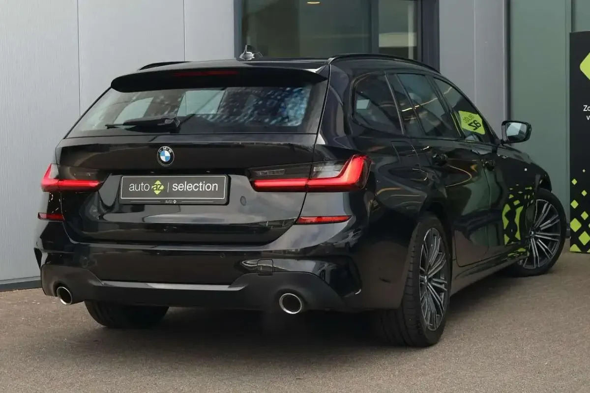 Gebraucht BMW 320 Executive 184 PS (135 kW) 2020 Schwarz Kombi