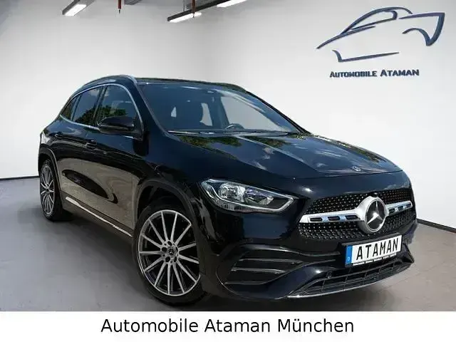 Gebraucht Mercedes GLA200 AMG line 163 PS (119 kW) 2021 Schwarz SUV