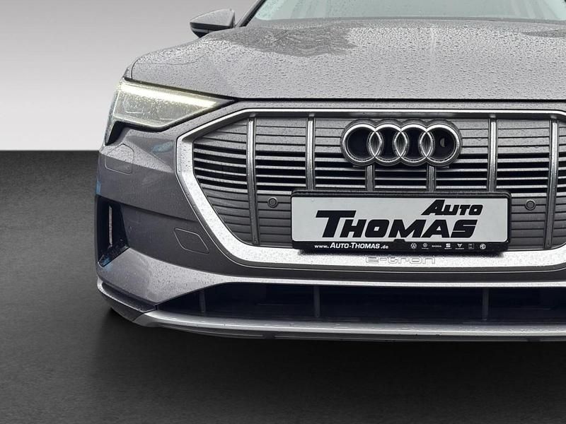 Second-hand Audi e-tron Advanced 230 kW (313 CP) 2020 Gri SUV