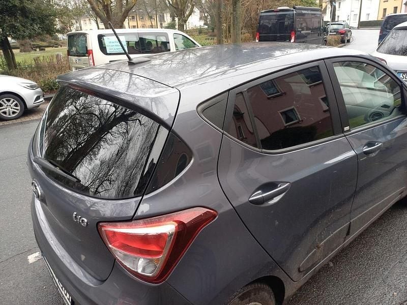 Gebraucht Hyundai i10 Passion 2019 Grau Kleinwagen