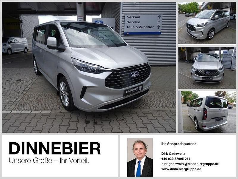 Silber Gebraucht 2024 Ford Tourneo Custom Titanium Van / Kleinbus | 53.980 € - Bild 1/4