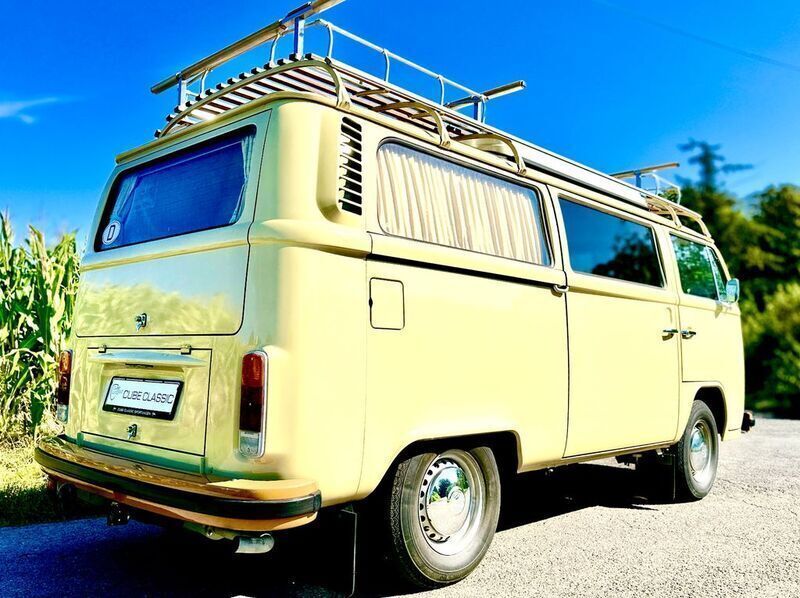 Gebraucht VW T2 69 PS (50 kW) 1973 Grün Van