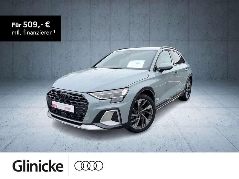 Pfeilgrau perleffekt Gebraucht 2024 Audi A3 Ambiente Limousine | 38.490 € (Teuer) - Bild 1/3