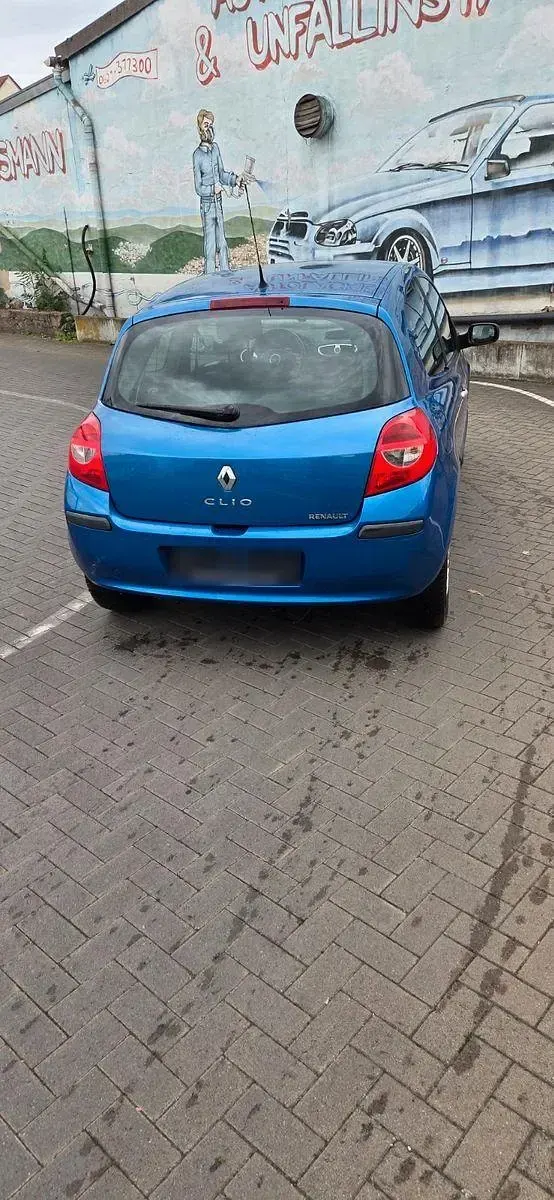 Gebraucht Renault Clio II Exception 88 PS (64 kW) 2006 Blau Limousine