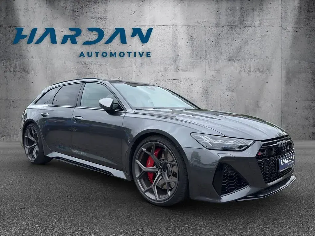 Gebraucht Audi RS6 Exclusive 630 PS (463 kW) 2024 Grau Kombi