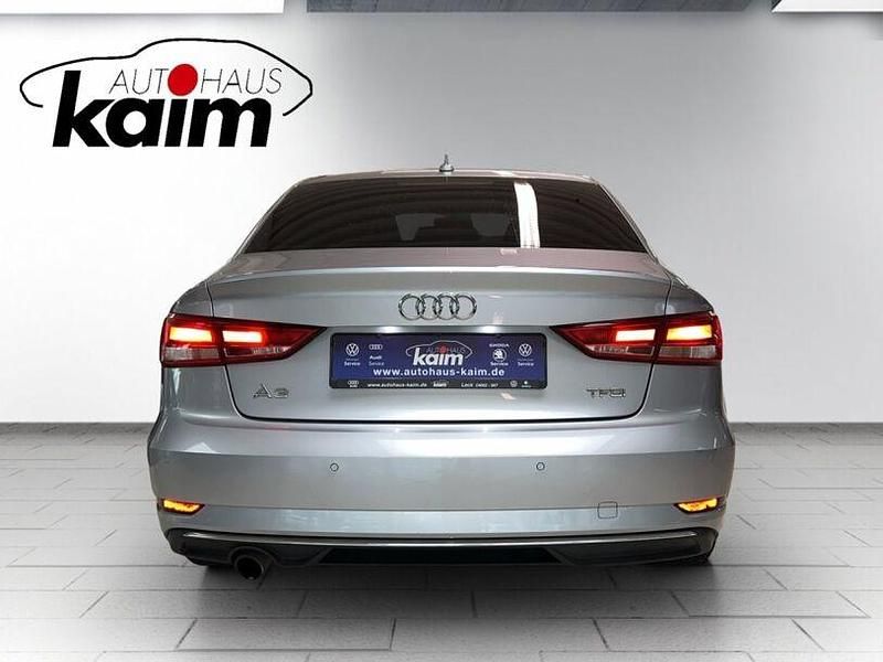 Usata Audi A3 Design 116 CV (85 kW) 2017 Argento Berlina