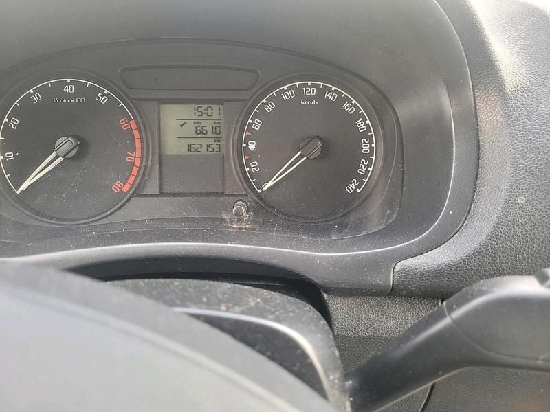 Second-hand Skoda Fabia 60 CP (44 kW) 2009 Albastru Hatchback