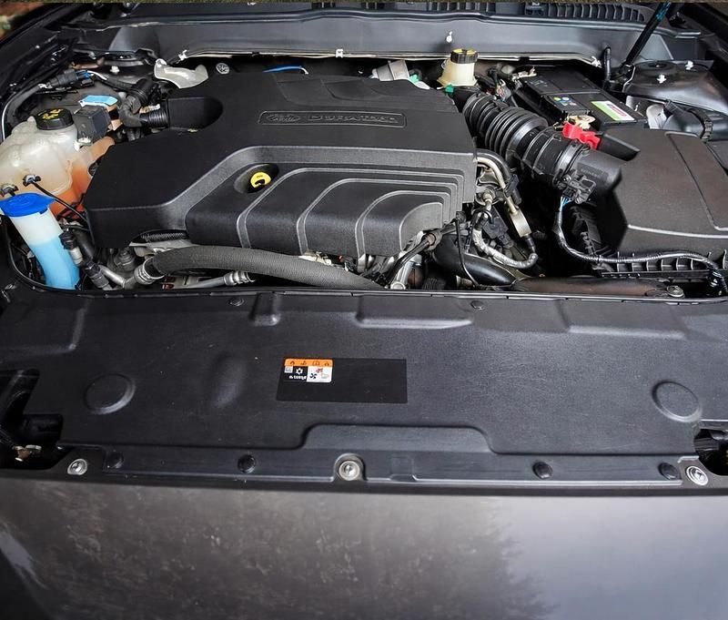 Gebraucht Ford Mondeo Titanium 211 PS (155 kW) 2017 Grau Limousine