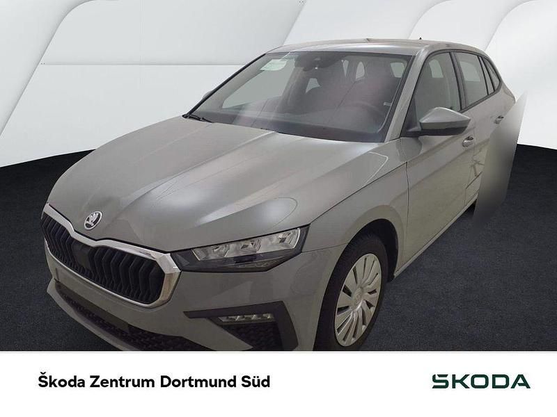 Grau Gebraucht 2025 Skoda Scala Kleinwagen | 20.491 € (Guter Preis) - Bild 1/3