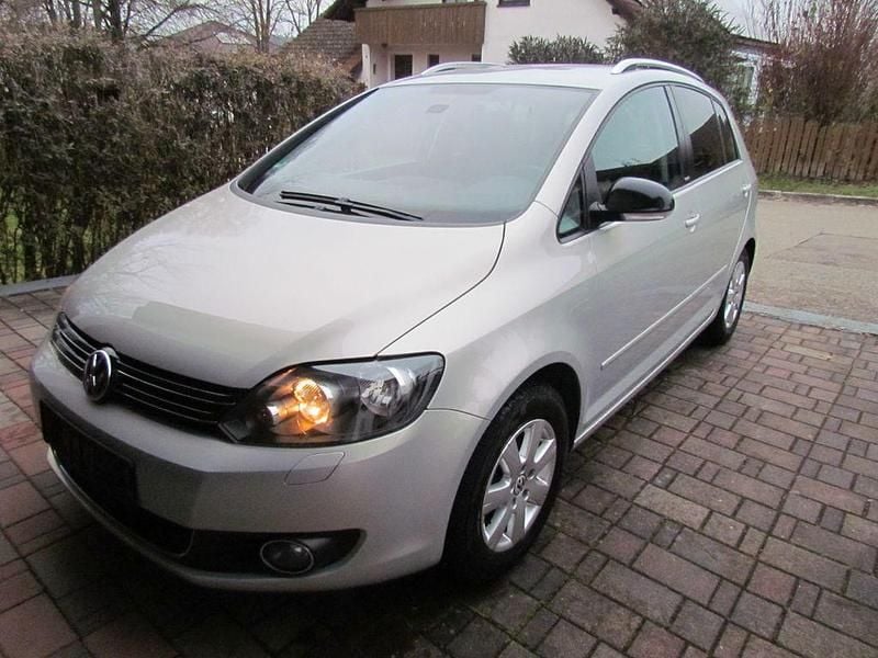 Silber Gebraucht 2011 VW Golf Plus Style Van / Kleinbus | 6.950 € (Guter Preis) - Bild 1/4