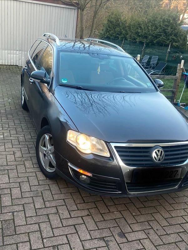 Gebraucht VW Passat 140 PS (102 kW) 2007 Schwarz Kombi