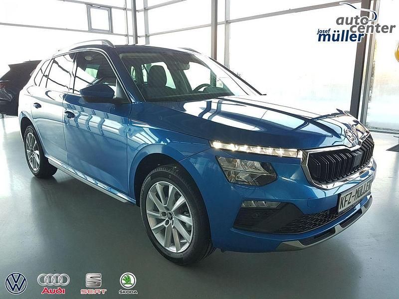 Neu Skoda Kamiq 150 PS (110 kW) 2025 Raceblaumetallic SUV