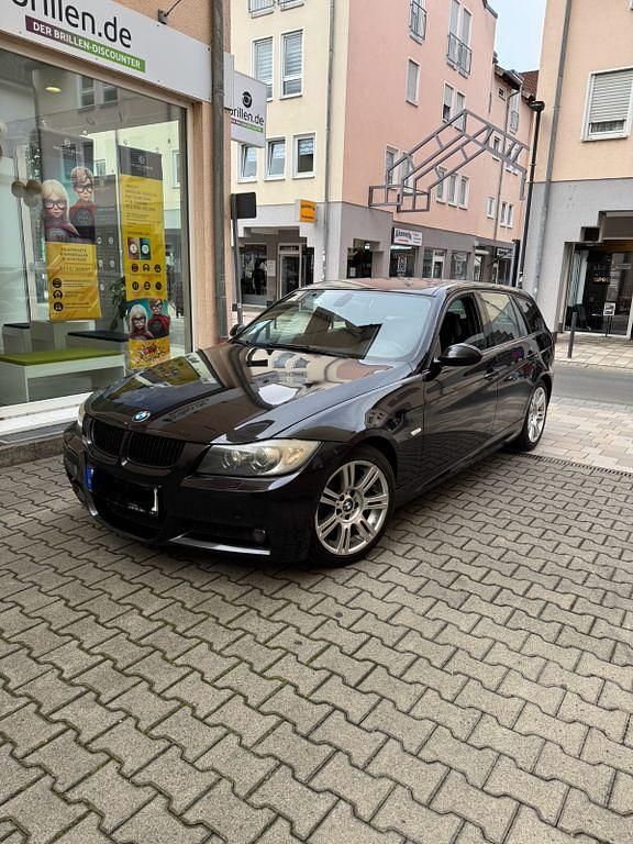 Schwarz Gebraucht 2006 BMW 325 M Sport Kombi | 3.800 € (Guter Preis) - Bild 1/4