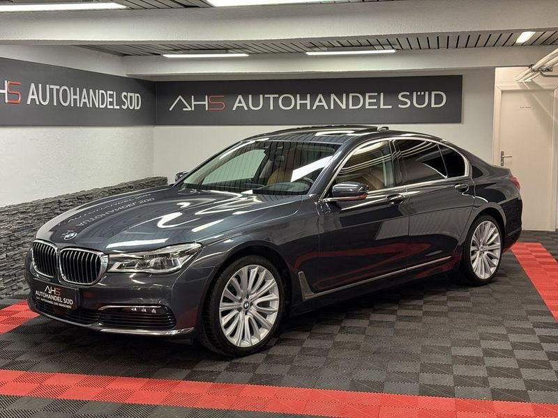 Gebraucht BMW 730 265 PS (194 kW) 2017 Grau Limousine