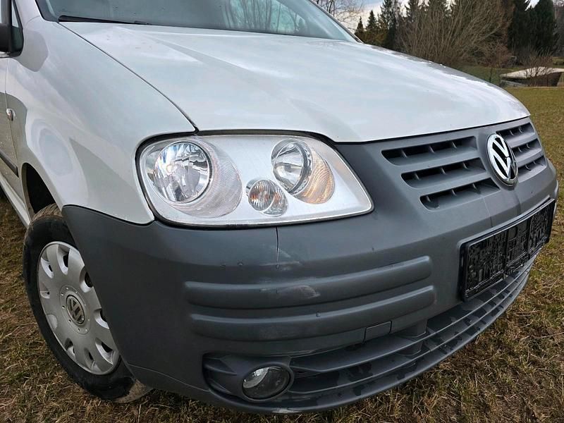 Gebraucht VW Caddy Maxi 105 PS (77 kW) 2010 Weiß Van / Kleinbus