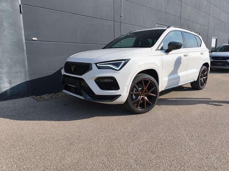 Neu Cupra Ateca 190 PS (139 kW) 2026 Weiss SUV