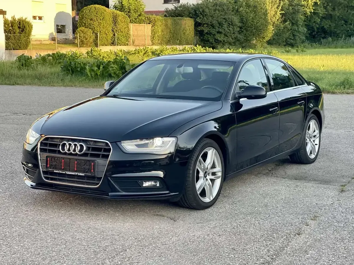 Gebraucht Audi A4 Ambition 170 PS (125 kW) 2014 Schwarz Limousine