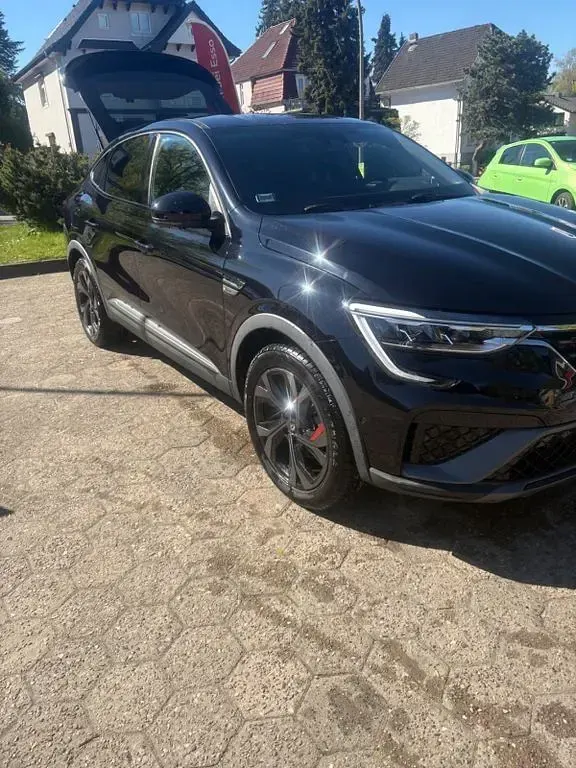 Brugt Renault Arkana 2022 Sort SUV