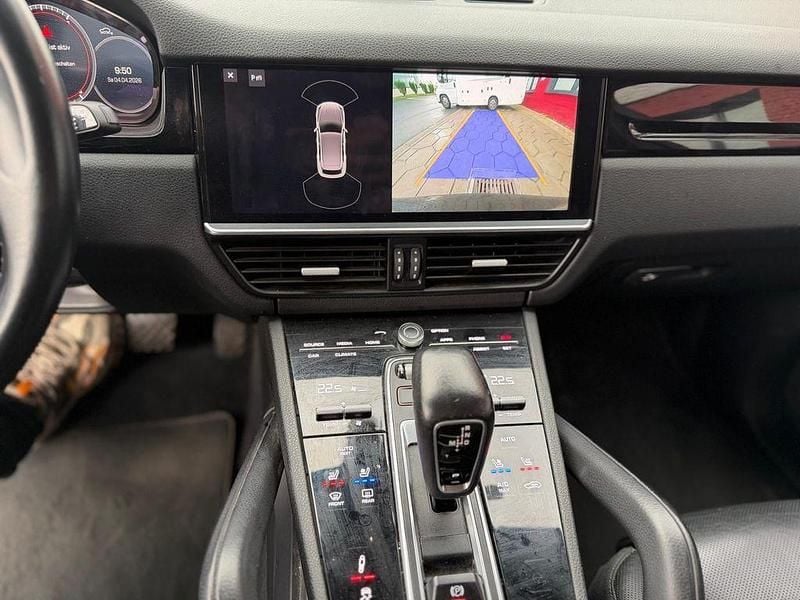 Gebraucht Porsche Cayenne 340 PS (250 kW) 2018 Schwarz SUV