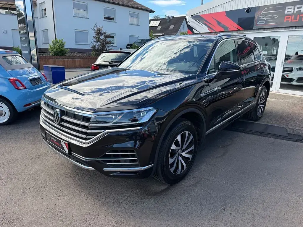 Gebraucht VW Touareg Elegance 231 PS (169 kW) 2019 Schwarz SUV