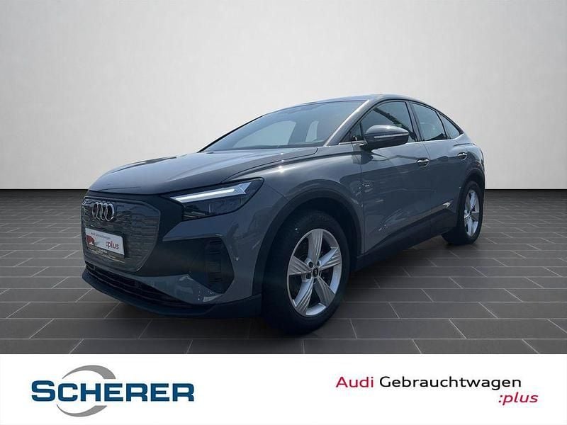 Grau Gebraucht 2022 Audi Q4 Sportback e-tron Advanced SUV | 24.890 € (Guter Preis) - Bild 1/4