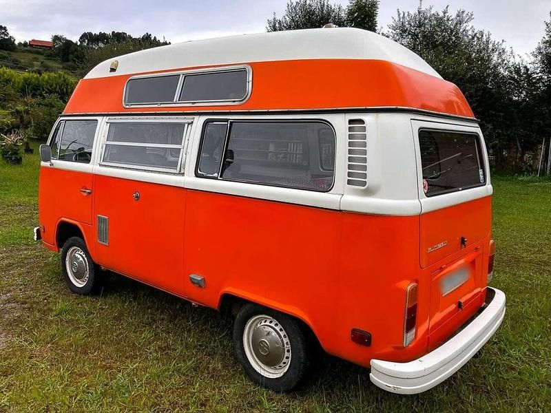 Second-hand VW T2 50 CP (36 kW) 1976 Portocaliu Van