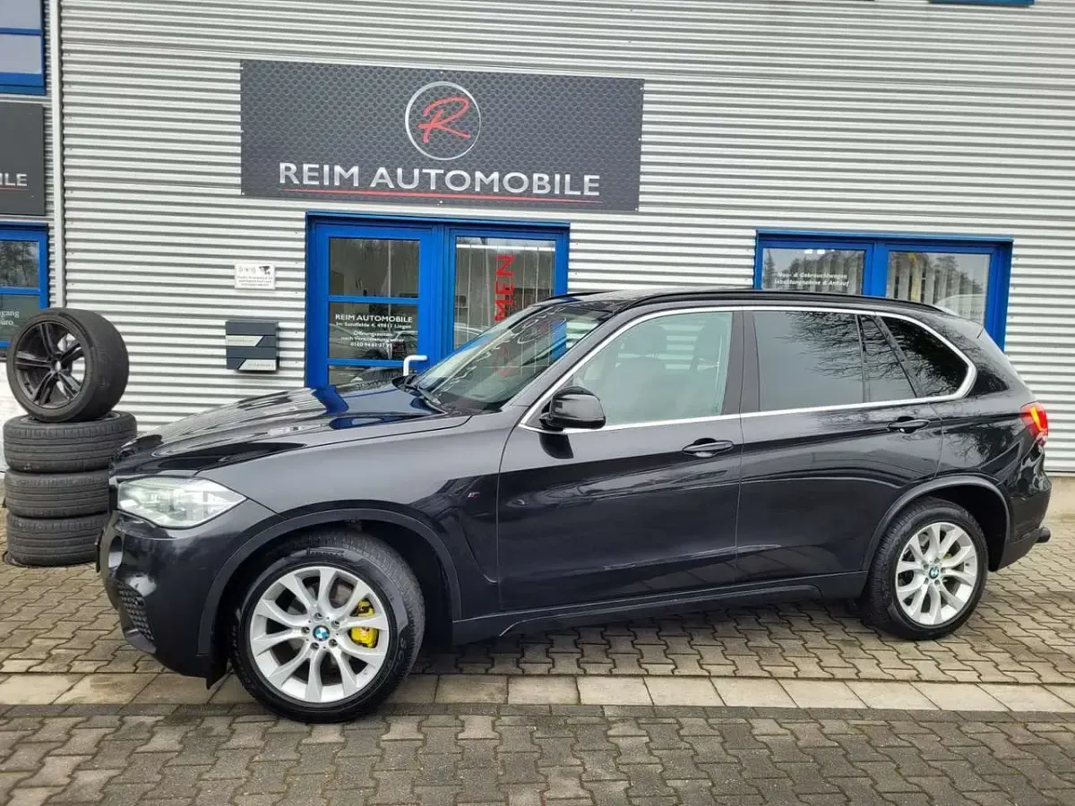 Gebraucht BMW X5 Performance 313 PS (230 kW) 2016 Black sapphire metallic SUV