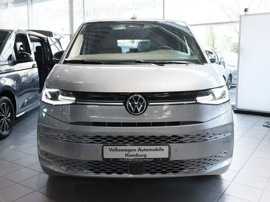Neu VW Multivan Life 150 PS (110 kW) 2026 Silber Van / Kleinbus