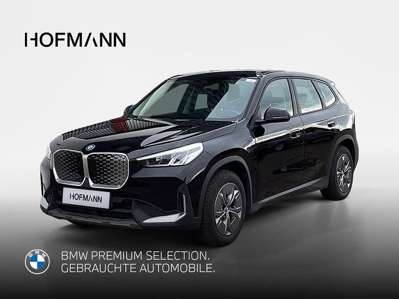 Gebraucht BMW iX1 Performance 230 kW (313 PS) 2024 Schwarz uni SUV