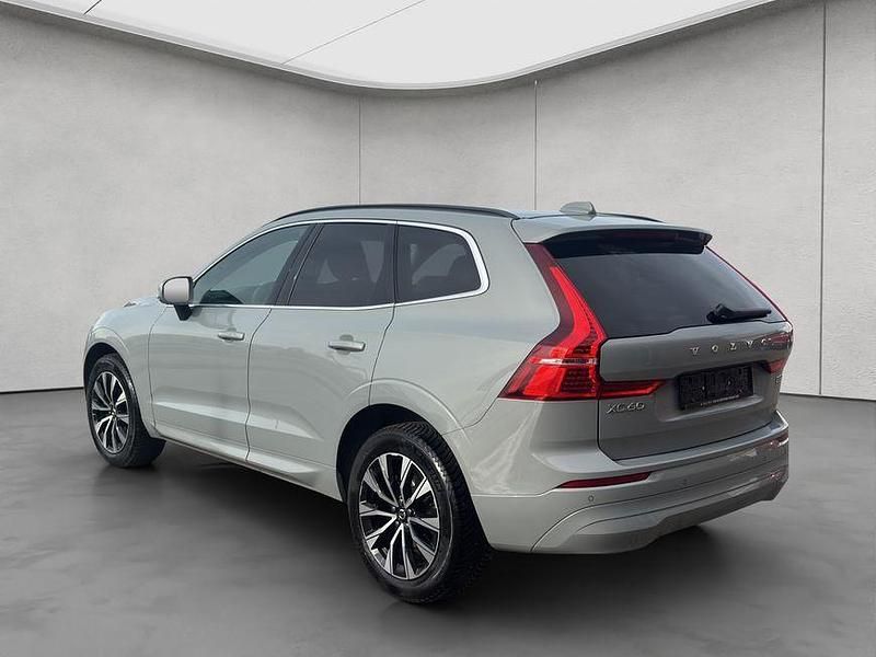 Gebraucht Volvo XC60 250 PS (183 kW) 2024 Grau SUV