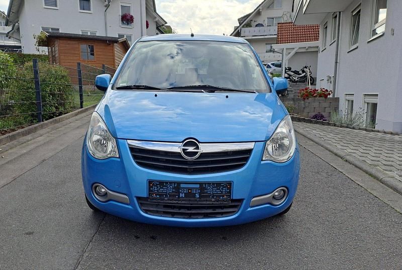 Blau Gebraucht 2008 Opel Agila Limousine | 1.950 € (Fairer Preis) - Bild 1/4