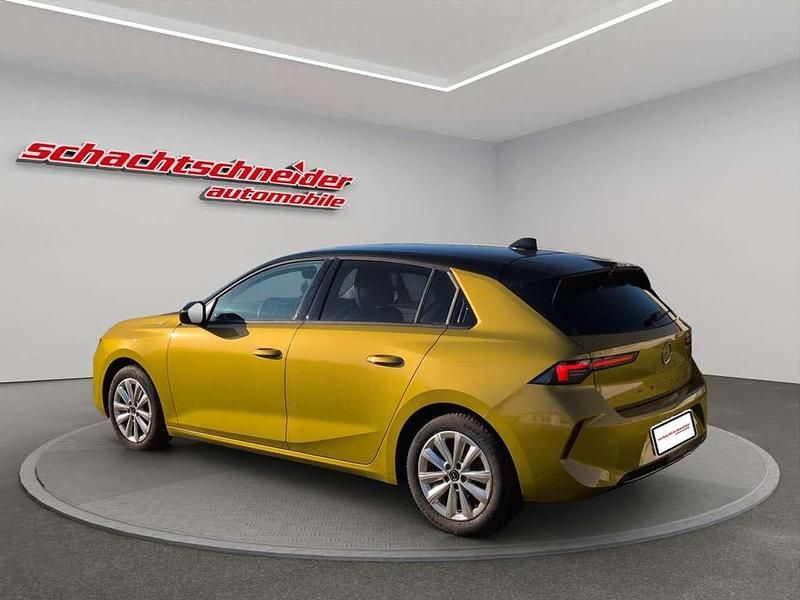 Gebraucht Opel Astra Elegance 131 PS (96 kW) 2023 Gelb Limousine