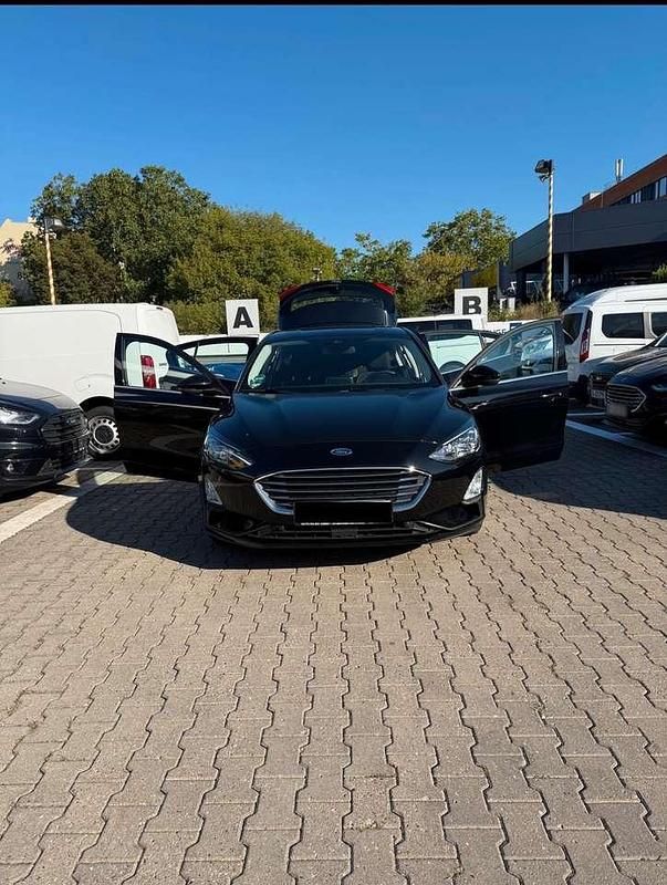 Gebraucht Ford Focus SYNC Edition 116 PS (85 kW) 2020 Limousine