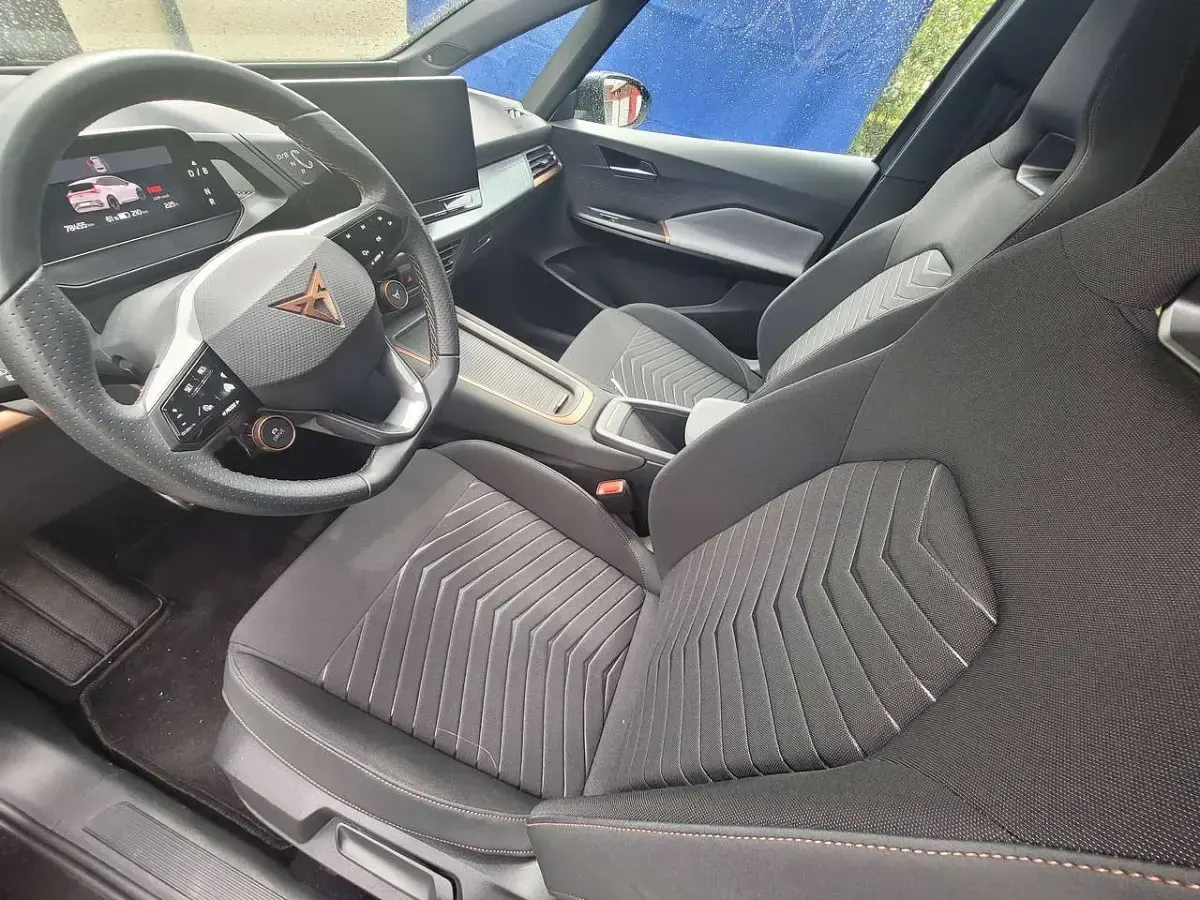 Gebraucht Cupra Born 169 kW (231 PS) 2023 Grau Kleinwagen