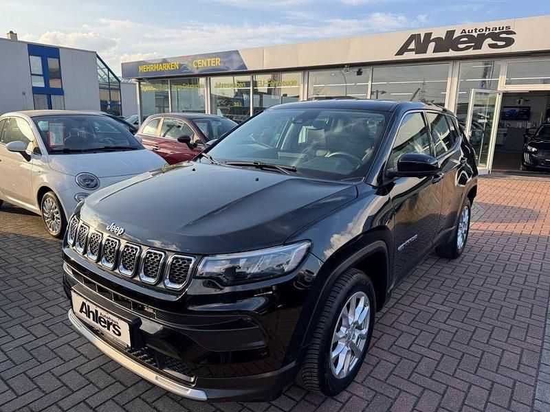 Gebraucht Jeep Compass Altitude 131 PS (96 kW) 2024 Schwarz SUV