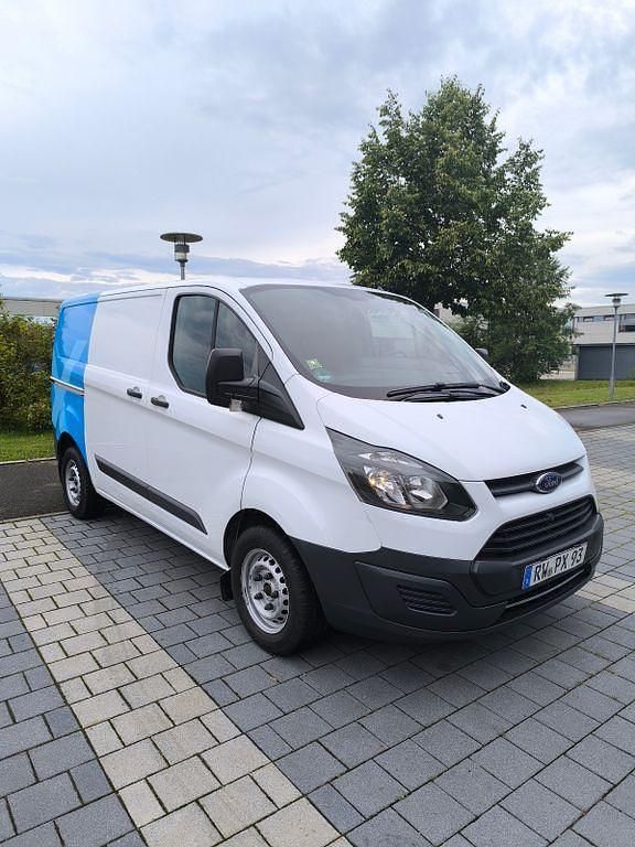 Weiß Gebraucht 2017 Ford Transit Custom Van / Kleinbus | 12.900 € (Superpreis) - Bild 1/4