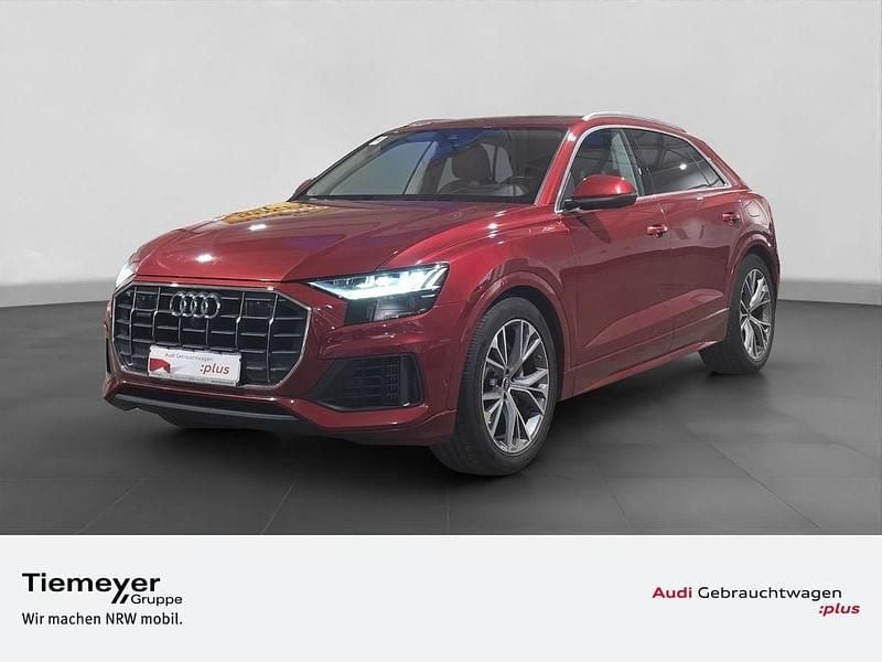 Gebraucht Audi Q8 Ambiente 381 PS (280 kW) 2021 Matadorrot metallic SUV