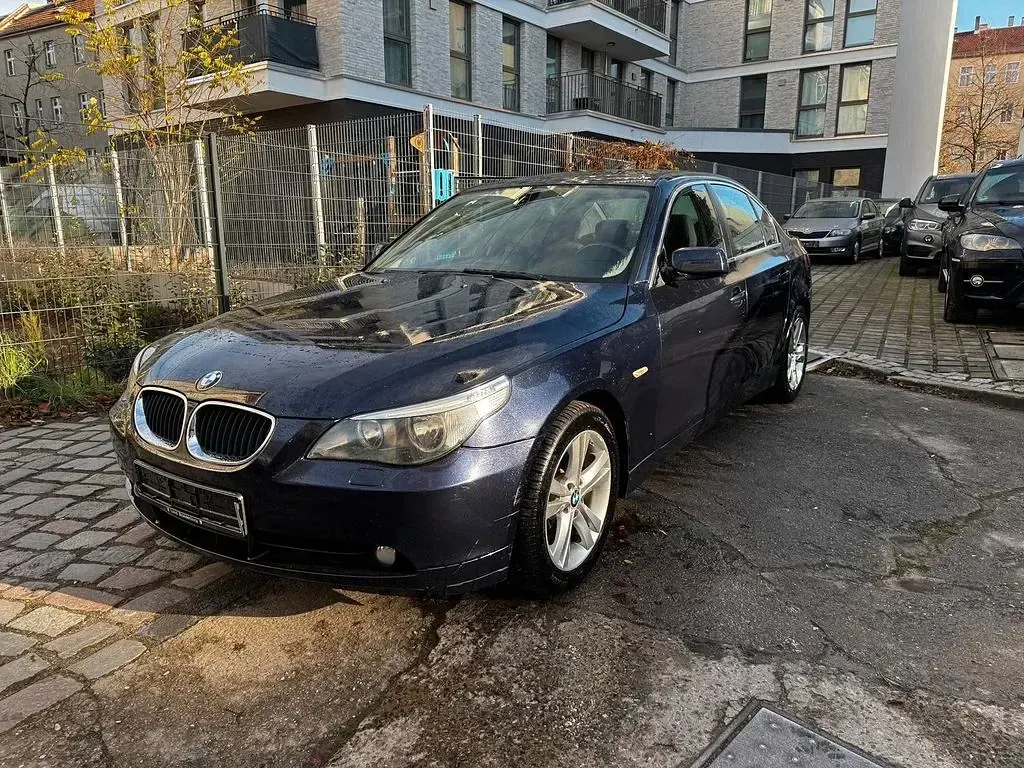 Usata BMW 530 231 CV (169 kW) 2004 Blu Berlina