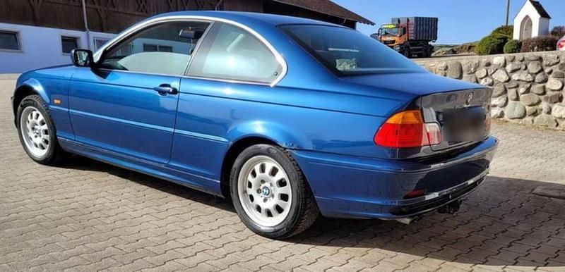 Gebraucht BMW 320 2001 Blau Coupé