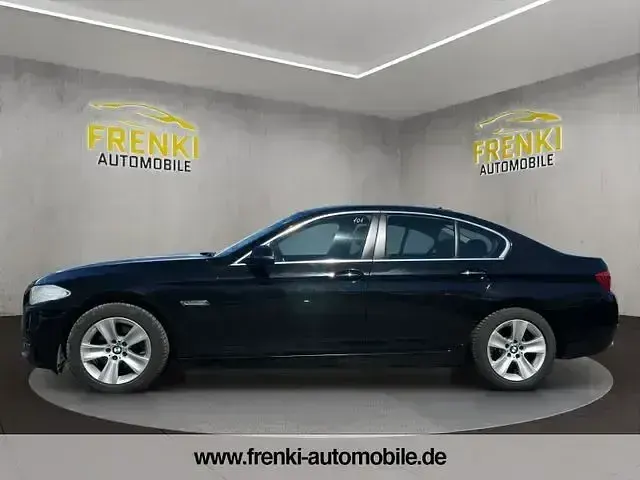 Gebraucht BMW 518 Performance 143 PS (105 kW) 2014 Schwarz Limousine