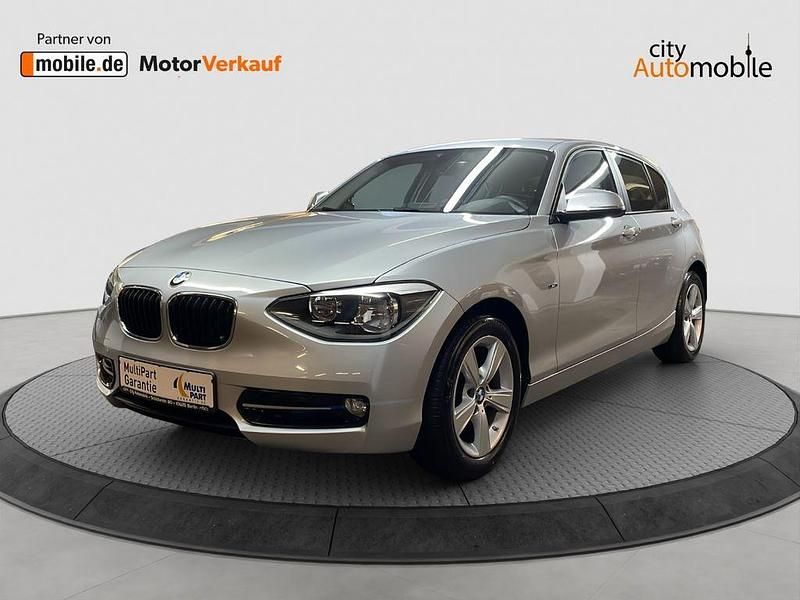 Silber Gebraucht 2015 BMW 116 Sport Line Kleinwagen | 12.480 € (Fairer Preis) - Bild 1/4