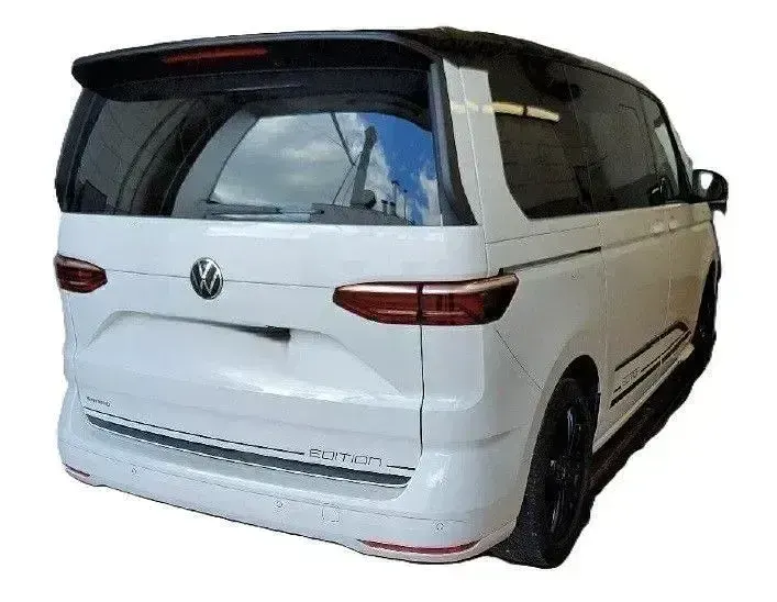 Gebraucht VW Multivan Life 218 PS (160 kW) 2023 Weiß Van / Kleinbus