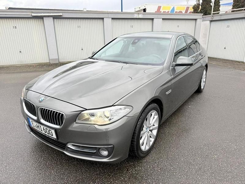Gebraucht BMW 528 245 PS (180 kW) 2015 Grau Limousine