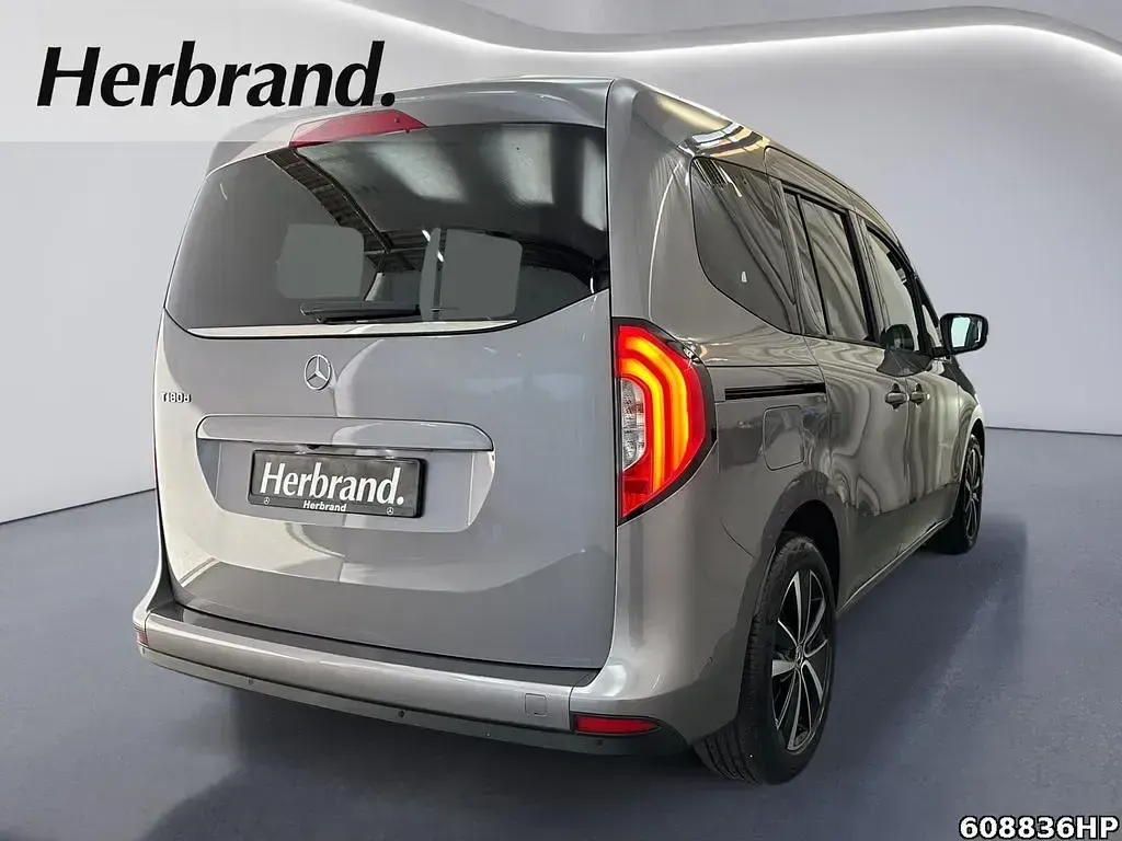 Gebraucht Mercedes T180 Progressive 116 PS (85 kW) 2022 Grau Van / Kleinbus
