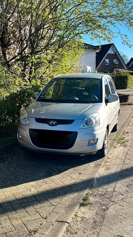 Gebraucht Hyundai Matrix 102 PS (75 kW) 2009 Grau Van / Kleinbus