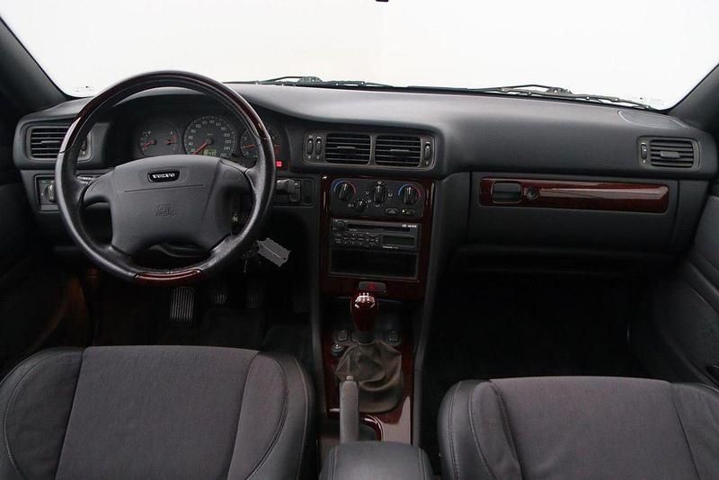 Gebraucht Volvo C70 163 PS (119 kW) 2000 Grün Cabrio