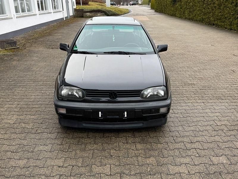 Gebraucht VW Golf III 75 PS (55 kW) 1994 Schwarz Limousine
