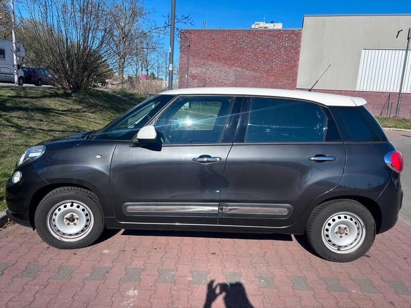 Schwarz Gebraucht 2013 Fiat 500L Van / Kleinbus | 5.500 € (Guter Preis) - Bild 1/4