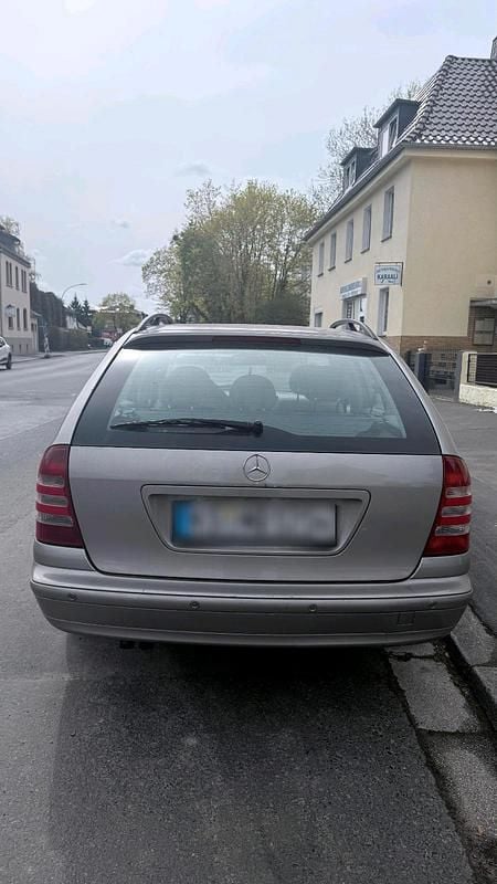 Gebraucht Mercedes C200 116 PS (85 kW) 2003 Silber Kombi