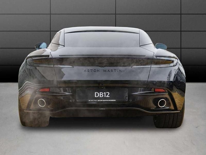 Neu Aston Martin DB12 680 PS (500 kW) 2025 Schwarz Coupé